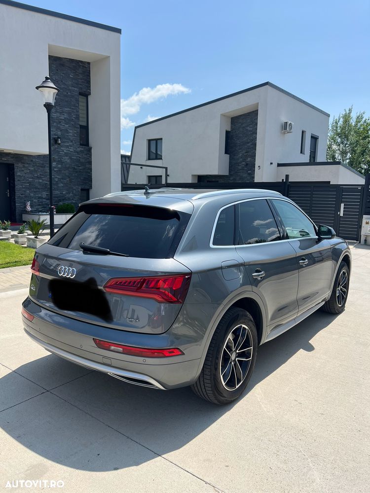 Audi Q5 2.0 45 TFSI S tronic quattro Design - 6