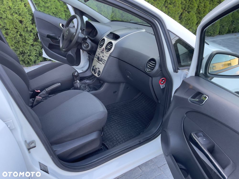 Opel Corsa - 8
