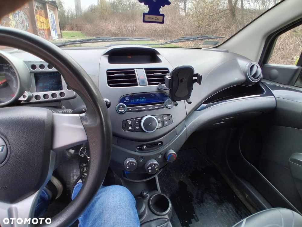 Chevrolet Spark - 14