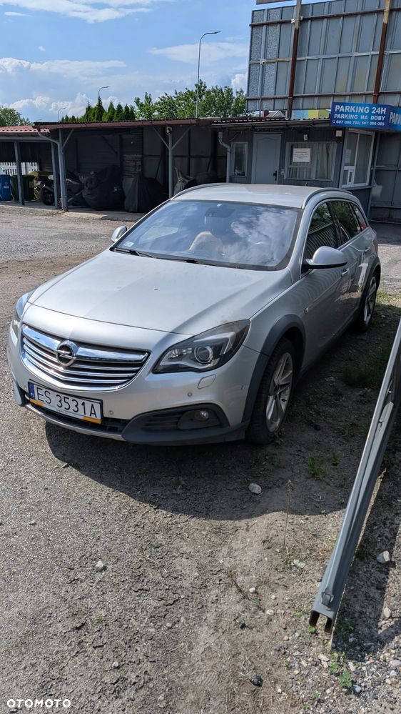 Opel Insignia 2.0 SIDI Turbo 4x4 Country Tourer - 29