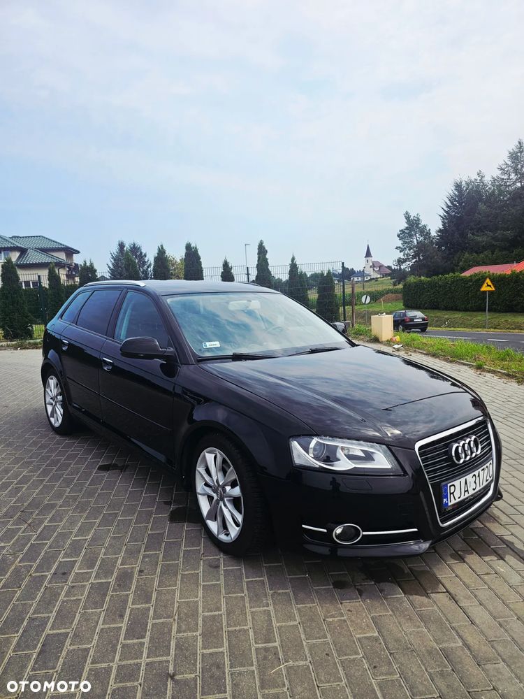 Audi A3 Sportback - 3