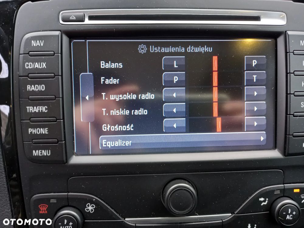 Ford S-Max 2.0 TDCi DPF Business Edition - 31