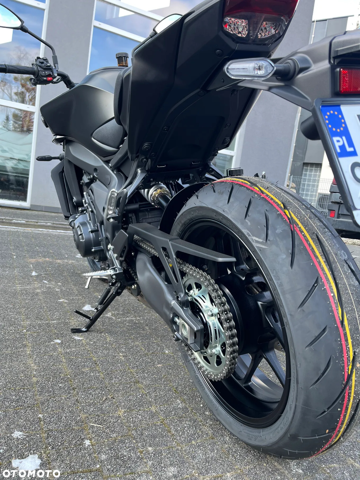 Yamaha MT - 9