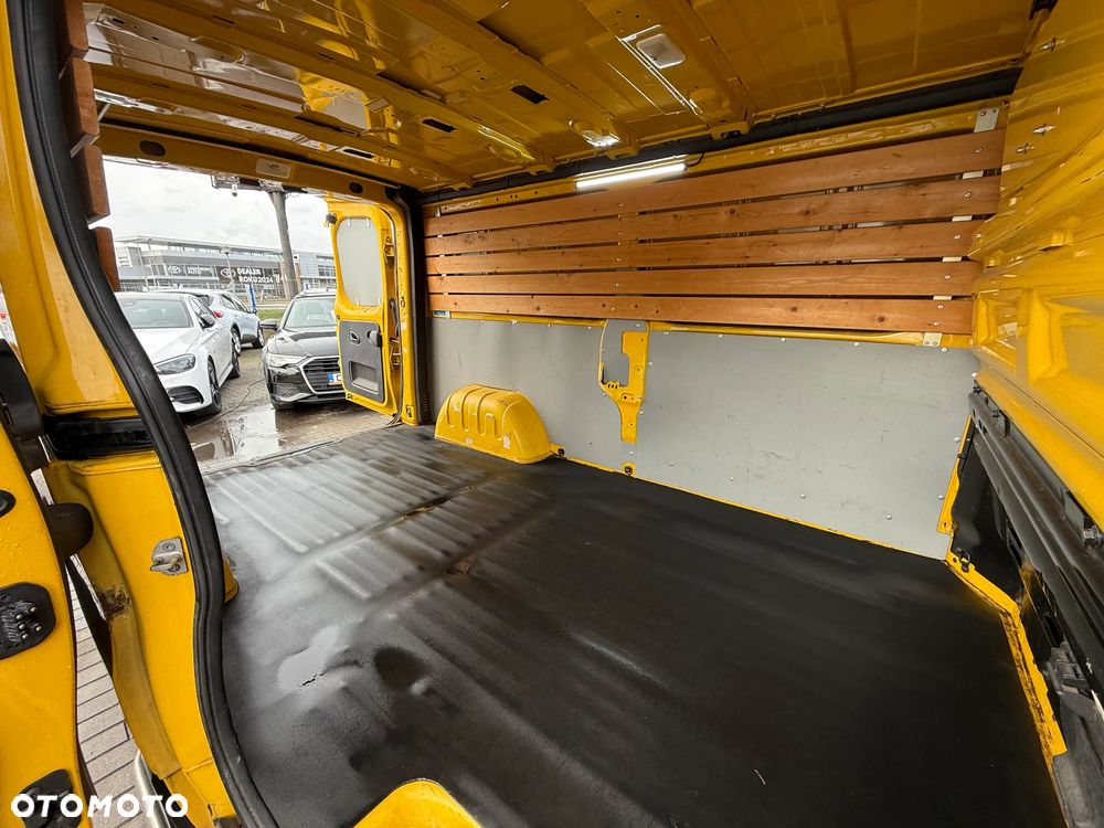 Renault Trafic L2H1 - 14