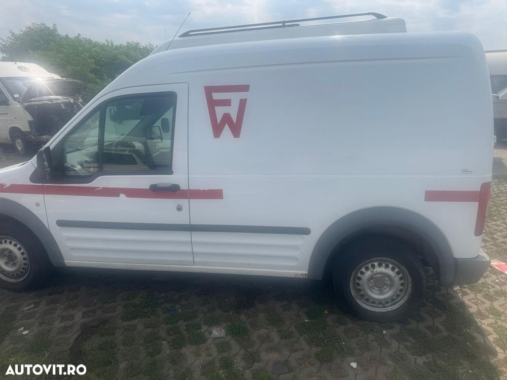 Mercedes-Benz Sprinter - 14