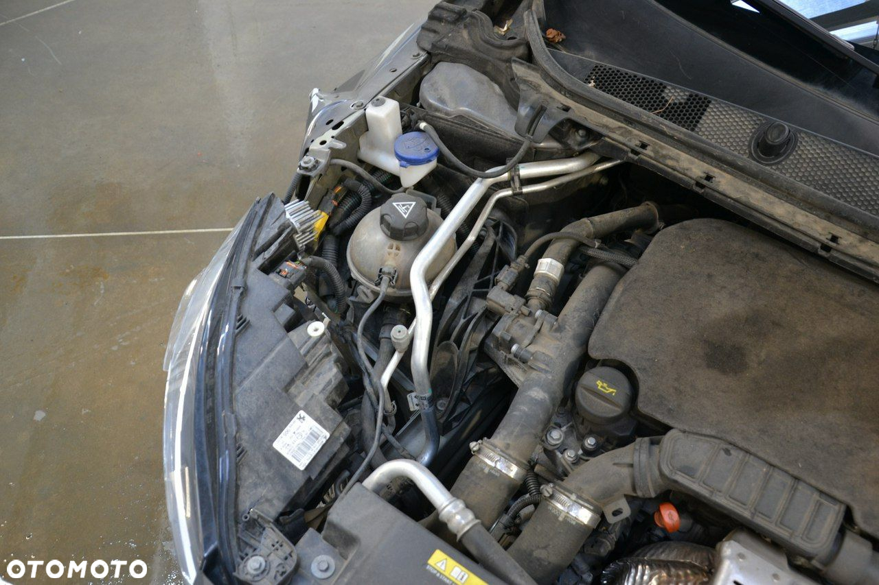Peugeot 308 - 15