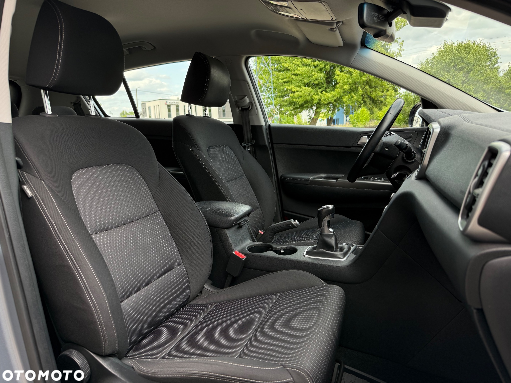 Kia Sportage 1.6 GDI 2WD DREAM-TEAM EDITION - 8