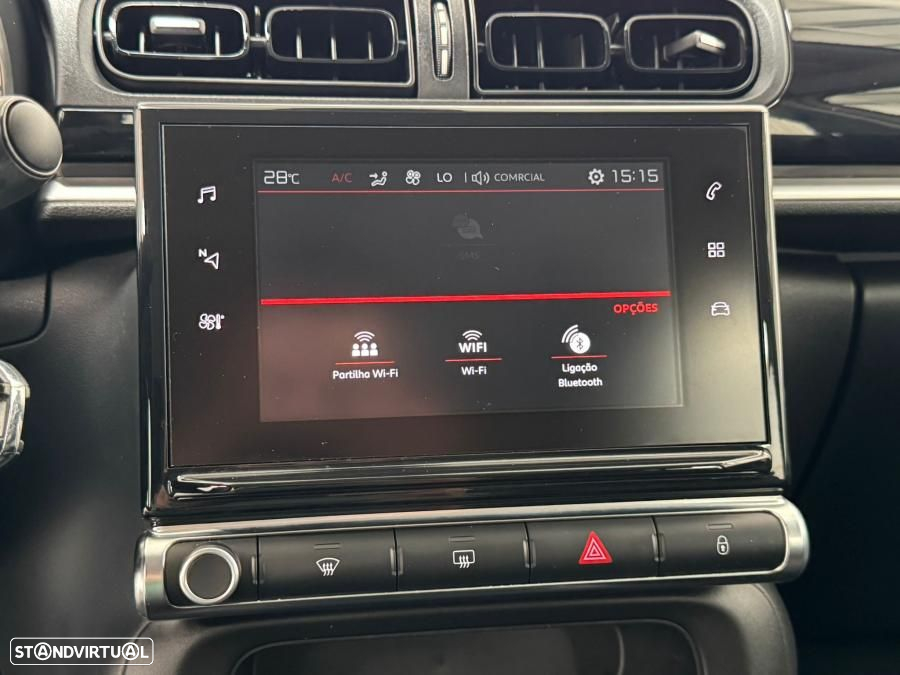 Citroën C3 1.2 PureTech Shine - 21