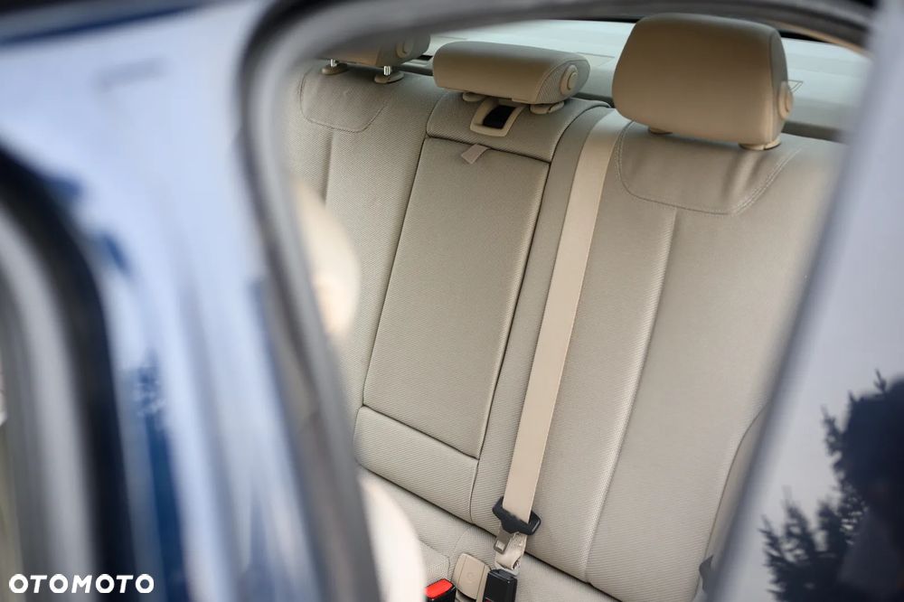 BMW Seria 3 - 28