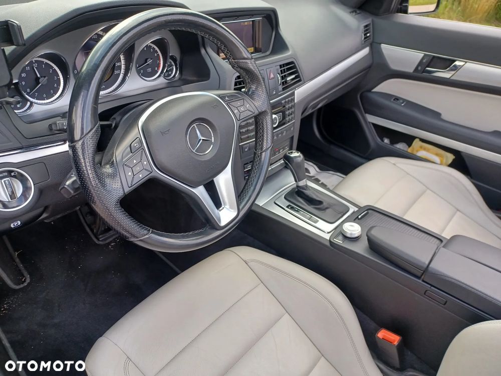 Mercedes-Benz Klasa E - 29