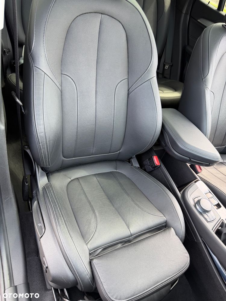 BMW X1 xDrive20d Sport Line sport - 17