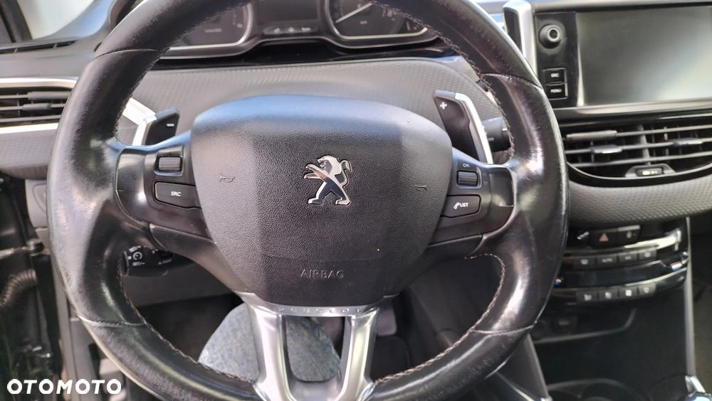 Peugeot 2008 - 16