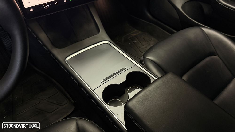 Tesla Model 3 Long Range Tração Integral - 22