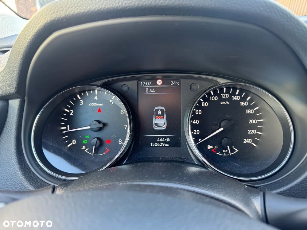 Nissan Qashqai - 12