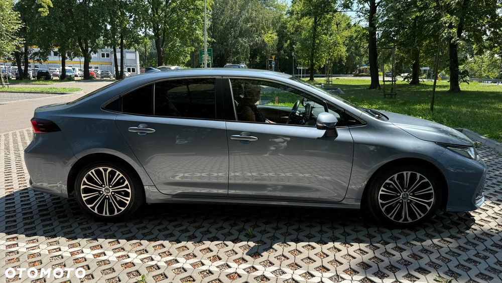 Toyota Corolla - 19