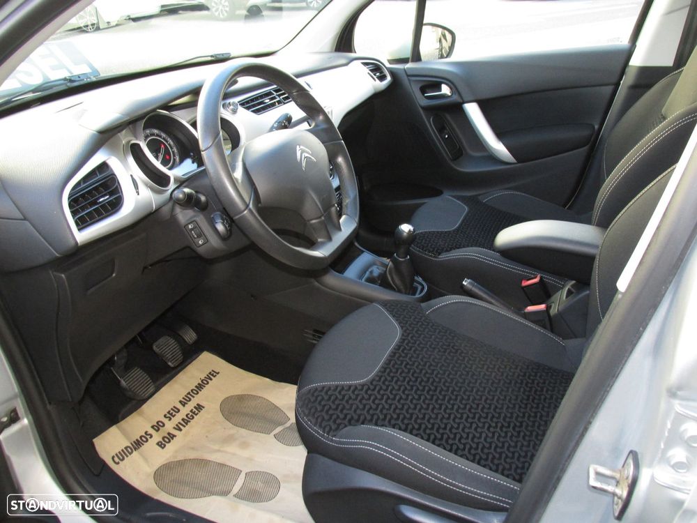 Citroën C3 1.4 HDi Exclusive Airdream - 14