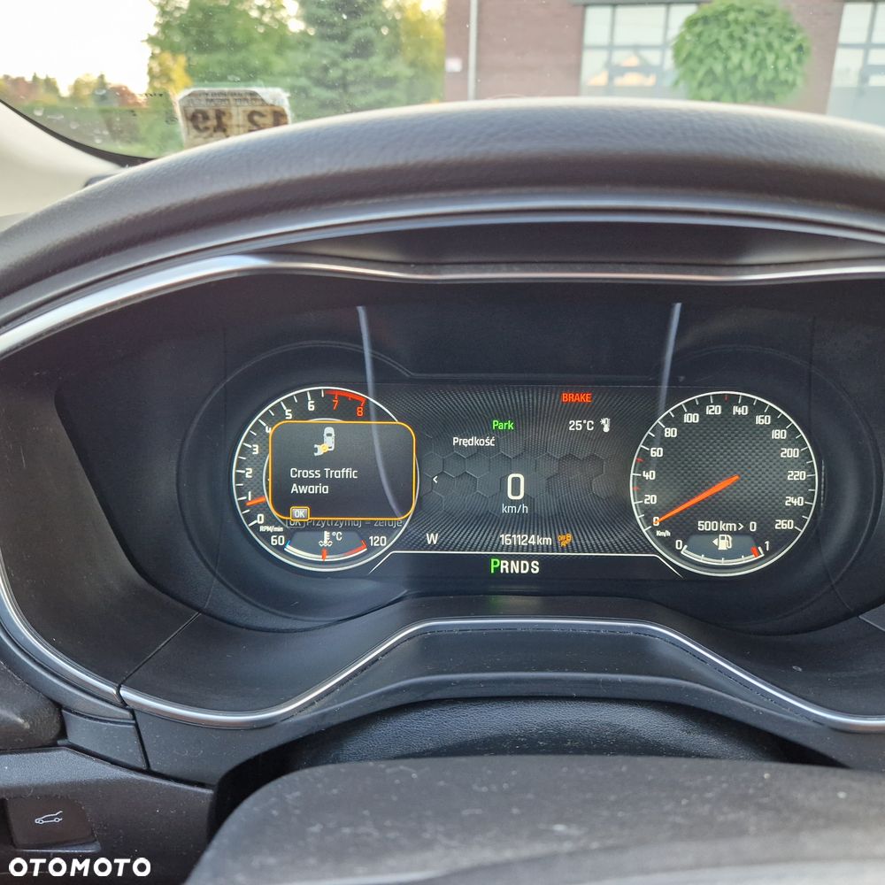 Ford Fusion - 12