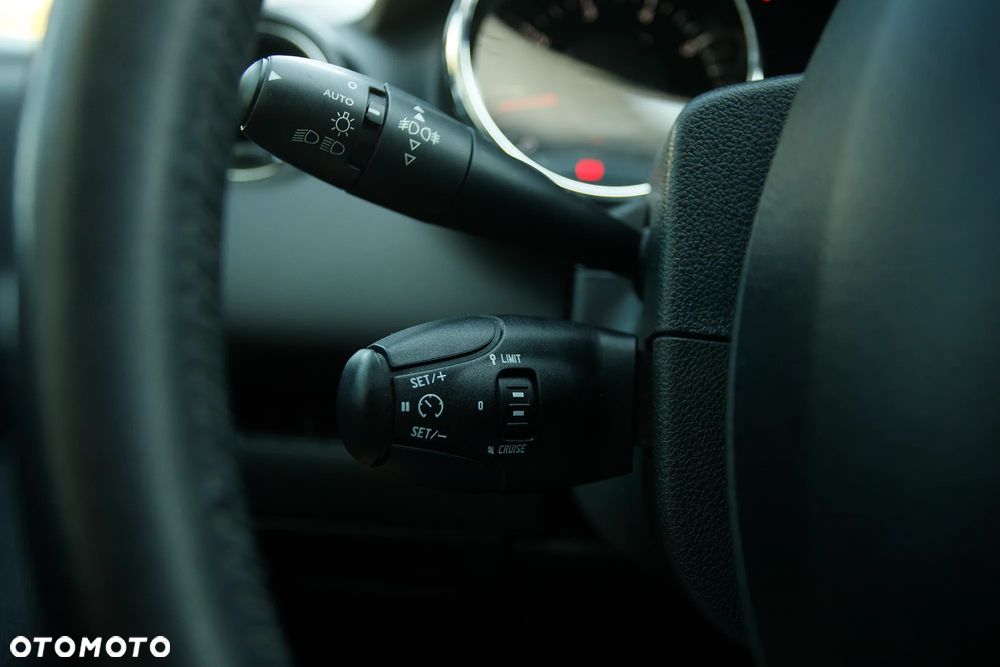 Peugeot 3008 120 VTi Premium - 22