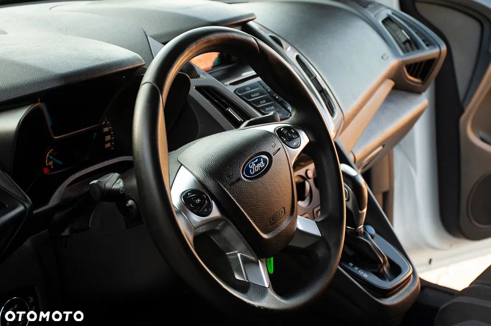 Ford Transit Connect - 26