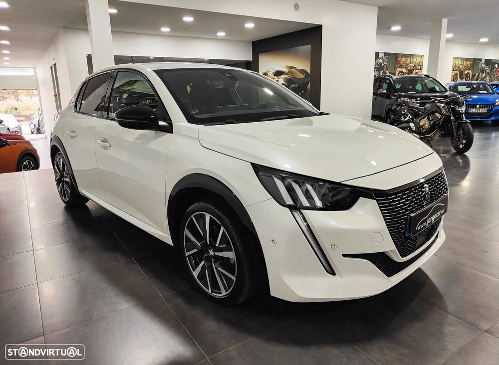 Peugeot 208 1.2 PureTech GT Line - 6