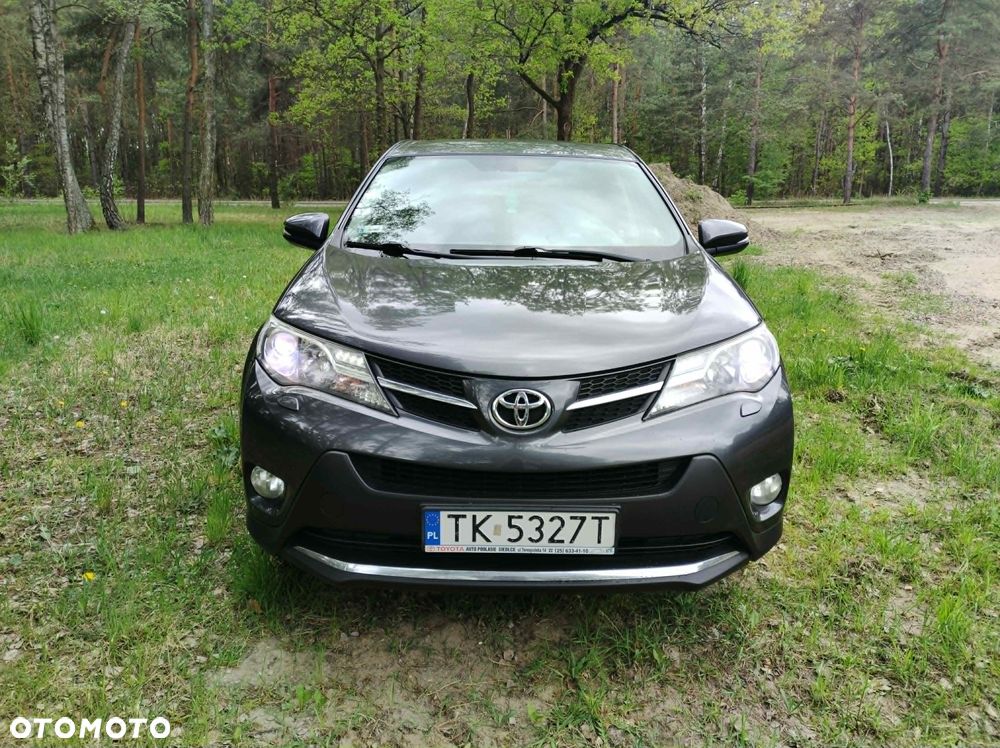 Toyota RAV4 - 1
