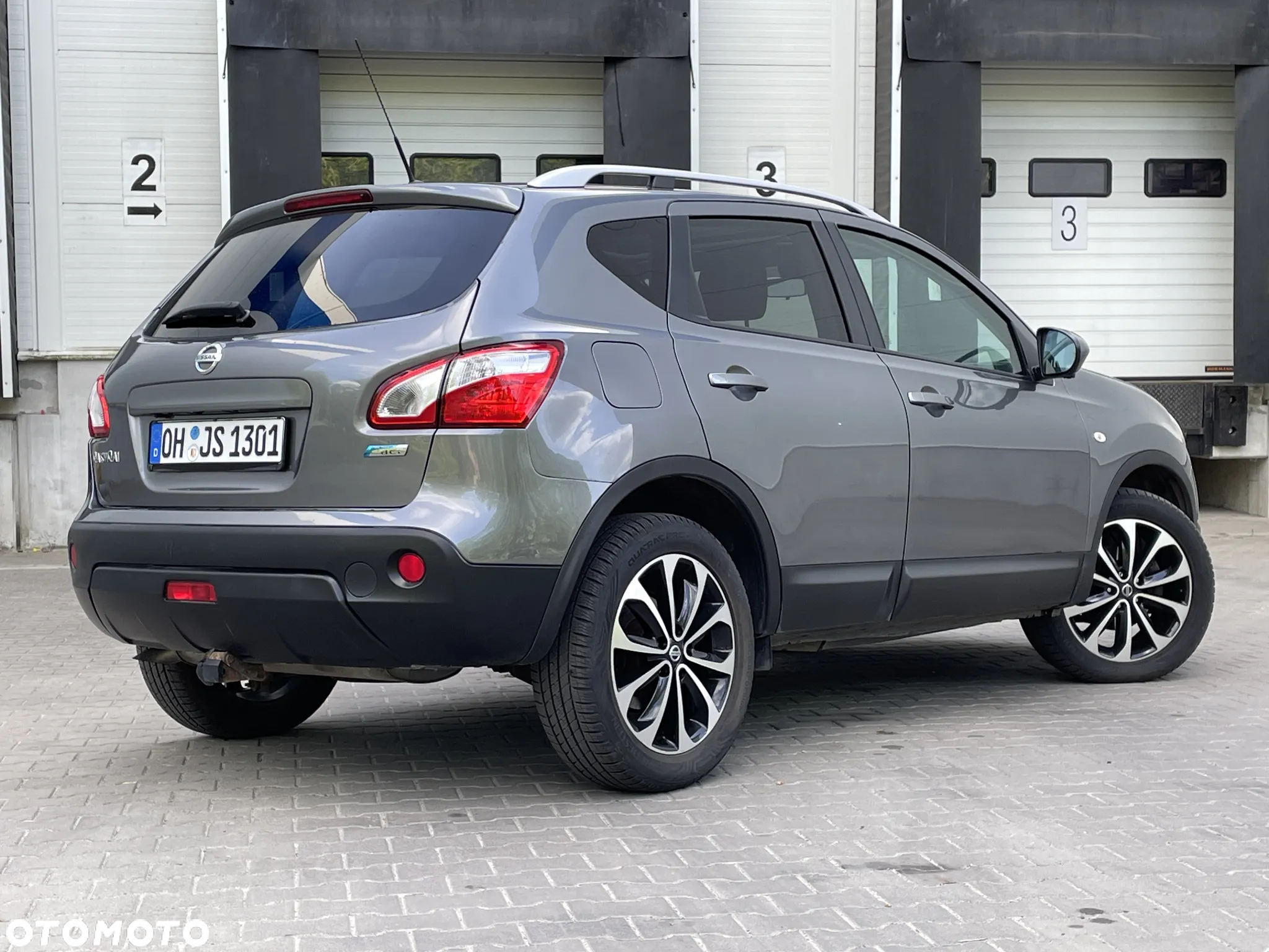 Nissan Qashqai 1.6 dCi DPF tekna - 8