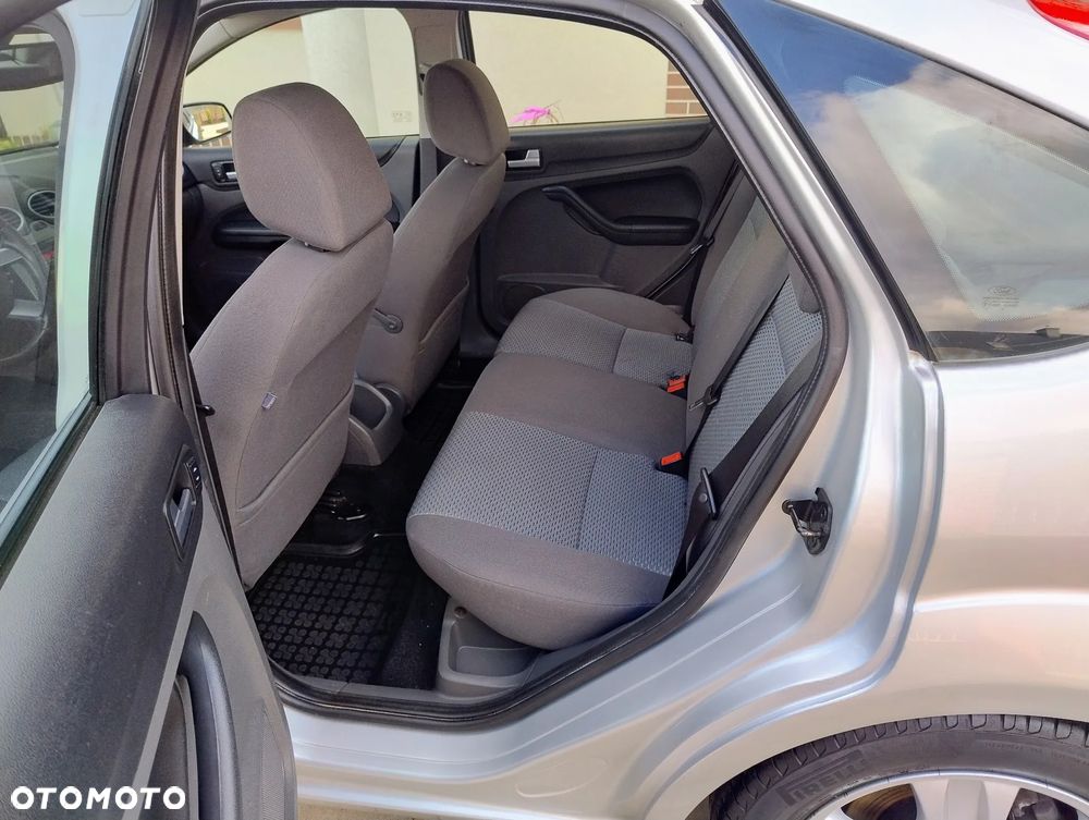 Ford Focus 1.6 TDCi Titanium - 13