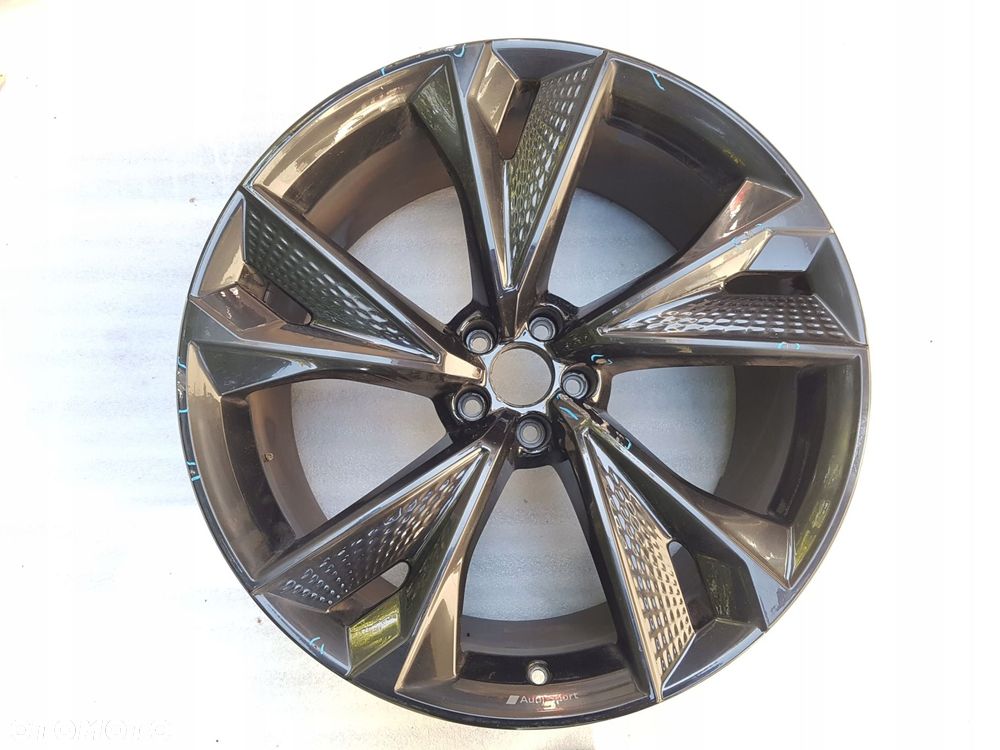 audi a6 c8 rs6 felga aluminiowa 22 cali 10,5j et 19 4k0601025dg - 1