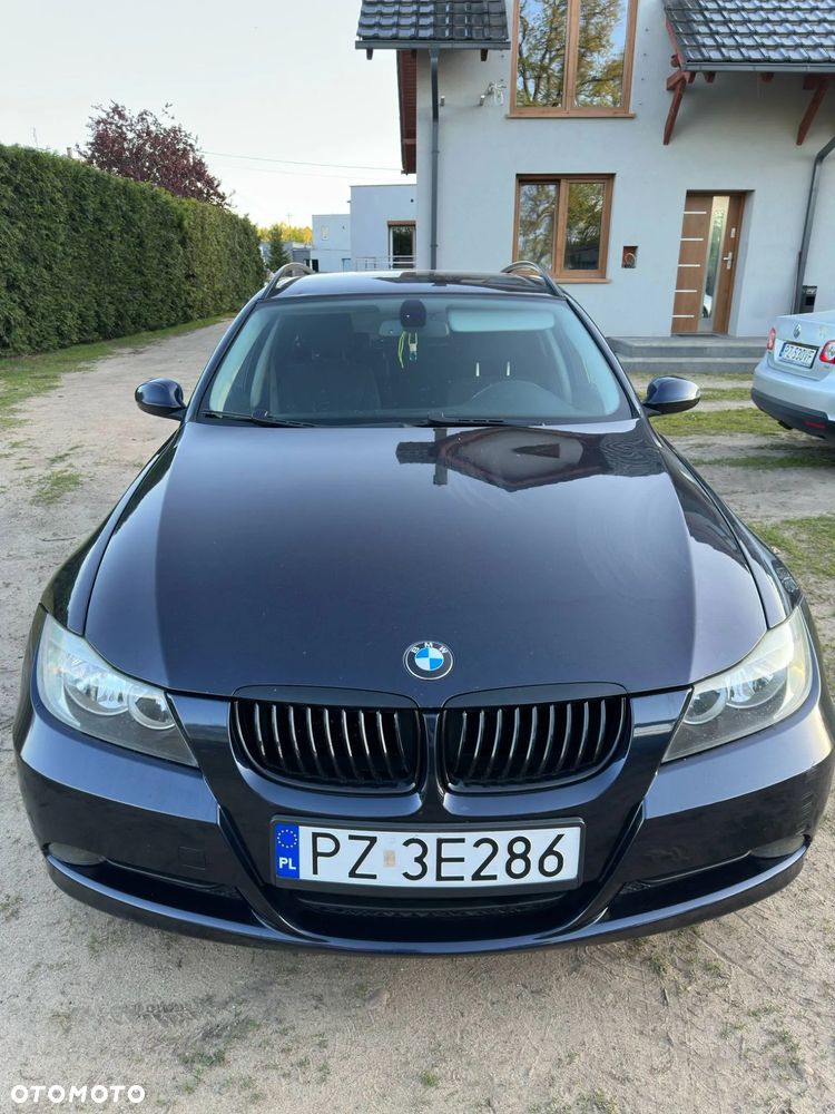 BMW Seria 3 318i - 2