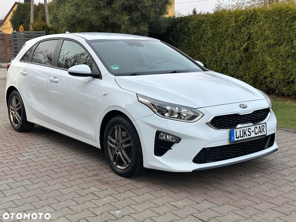 Kia Ceed 1.4 L Business Line Plus - 33