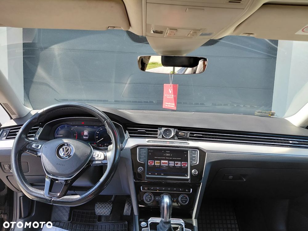 Volkswagen Passat 2.0 TDI BMT Highline DSG7 - 8