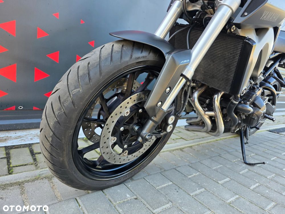 Yamaha MT - 13