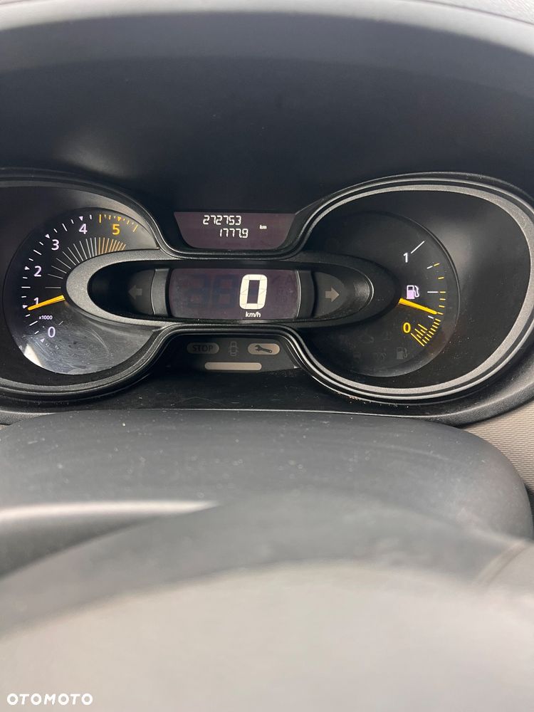 Renault Trafic - 11