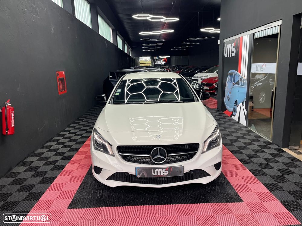 Mercedes-Benz CLA 200 CDI Urban - 2