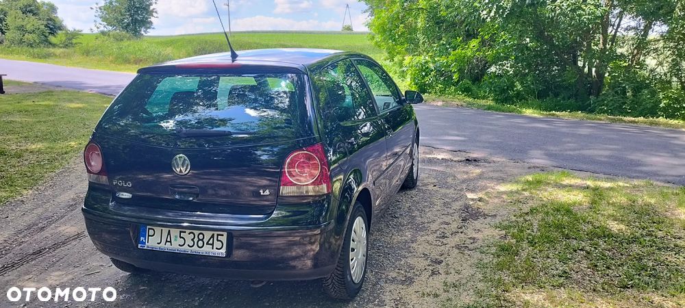 Volkswagen Polo 1.4 16V Comfortline - 7