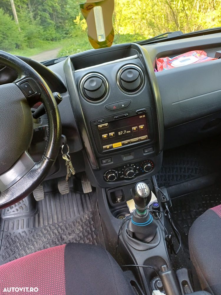 Dacia Duster 1.5 dCi 4x2 Prestige - 2