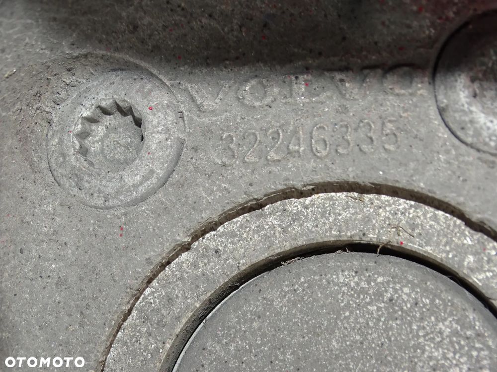 MCPHERSON ZWROTNICA LEWA VOLVO C40,XC40,EX30,EC40 KOMPLET ELEKTRYK - 6