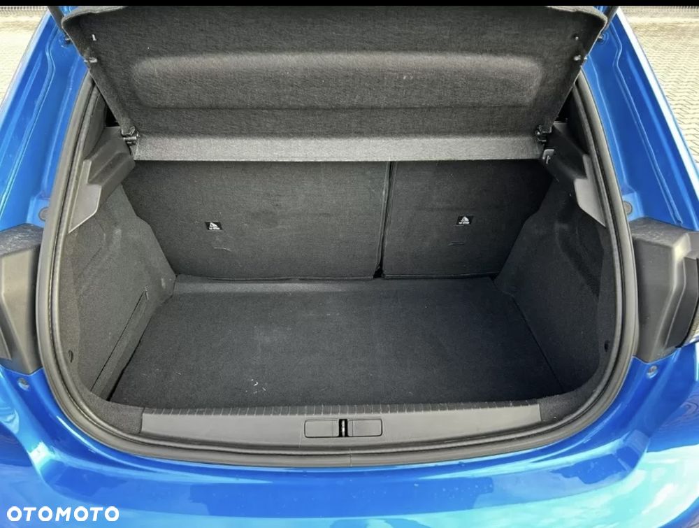 Peugeot 208 1.2 PureTech GT Line S&S - 12