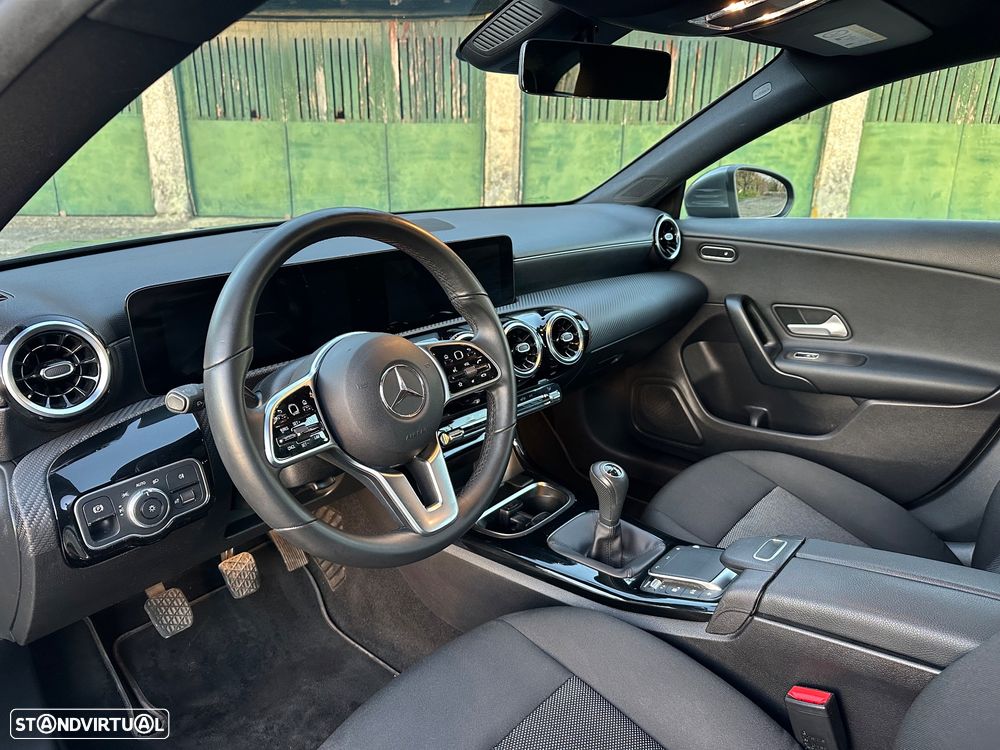 Mercedes-Benz CLA 180 - 27