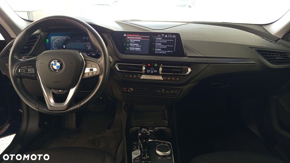 BMW Seria 2 218i Advantage - 13