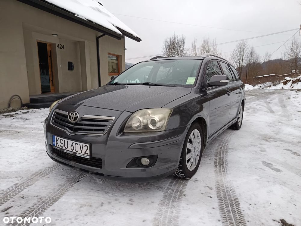 Toyota Avensis 2.0 D-4D - 1