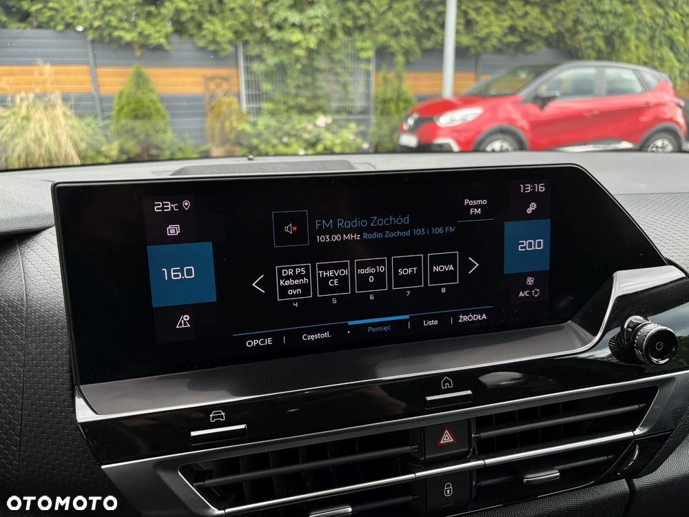 Citroën C4 BlueHDi 130 Stop&Start EAT8 SHINE - 26