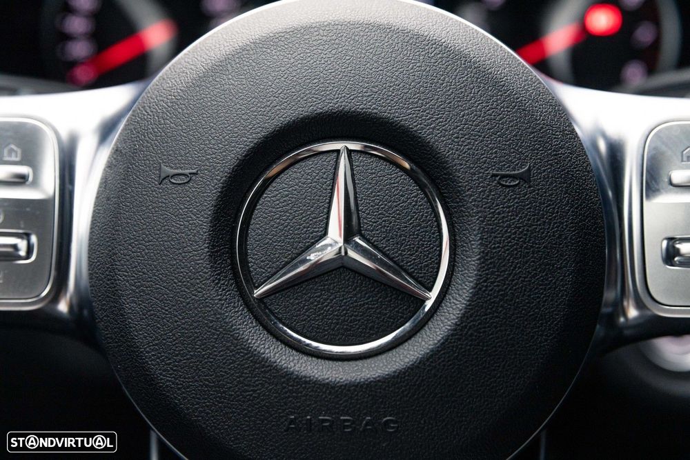 Mercedes-Benz C 300 e AMG Line - 35