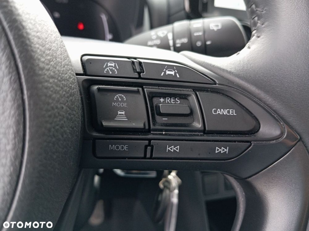 Toyota Yaris Cross Hybrid 1.5 Comfort - 13