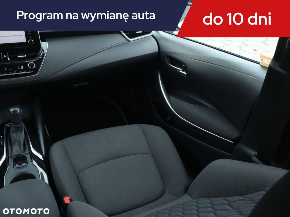 Toyota Corolla - 10