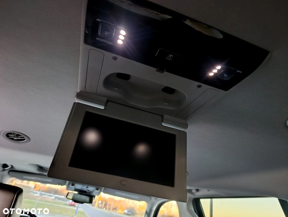 GMC Yukon 5.3 SLE - 31