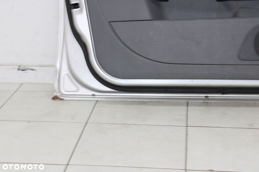 FORD FOCUS MK2 LIFT 07R- DRZWI LEWE LEWY PRZÓD PRZEDNIE 03 O3 - KOD LAKIERU - 8