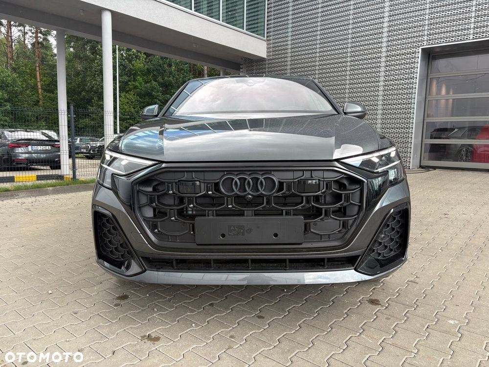 Audi Q8 - 4