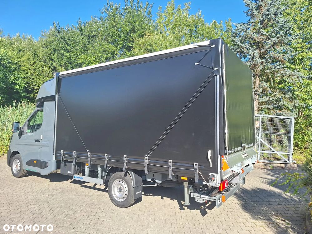 Renault Master - 24