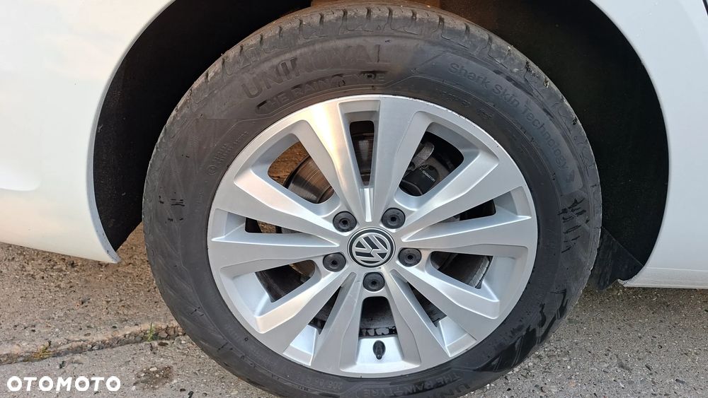 Volkswagen Golf 1.6 TDI BMT Comfortline - 15